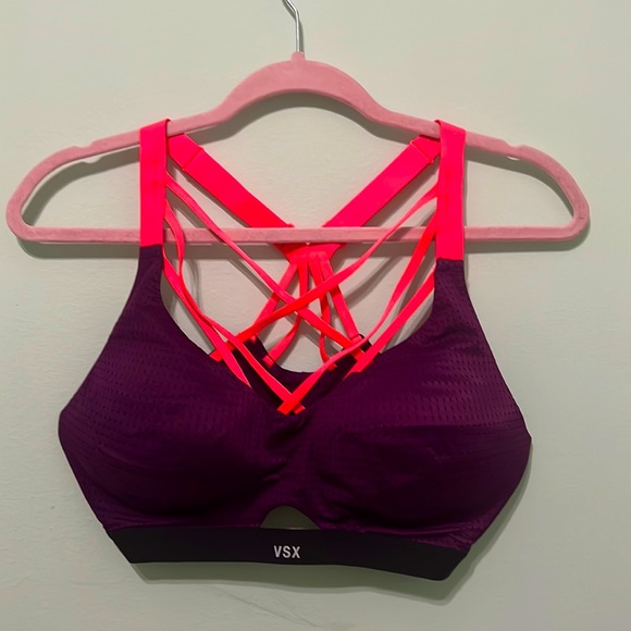 Victoria's Secret Other - Victoria’s Secret Sports Bra
